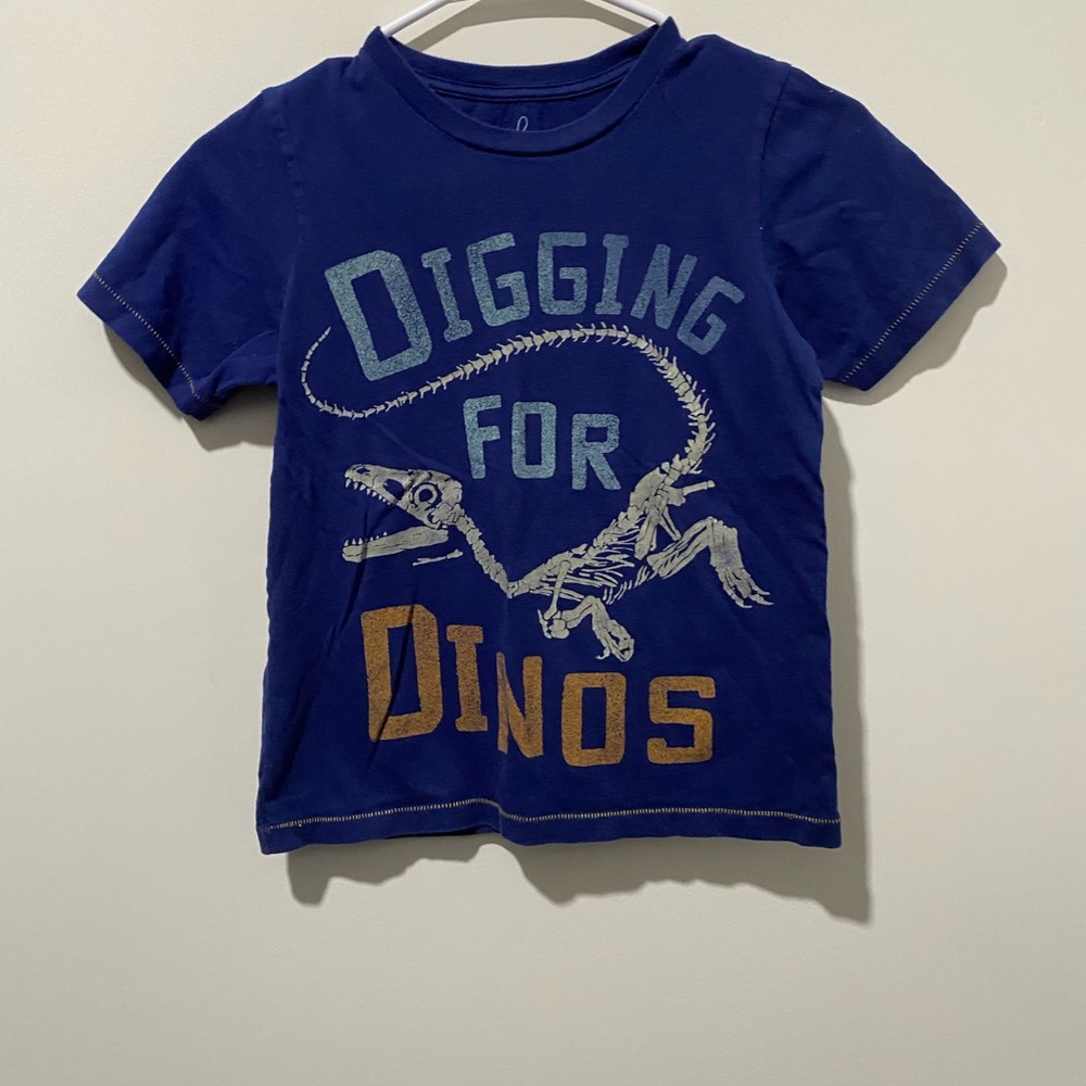 Boys peek tee size 8 vguc